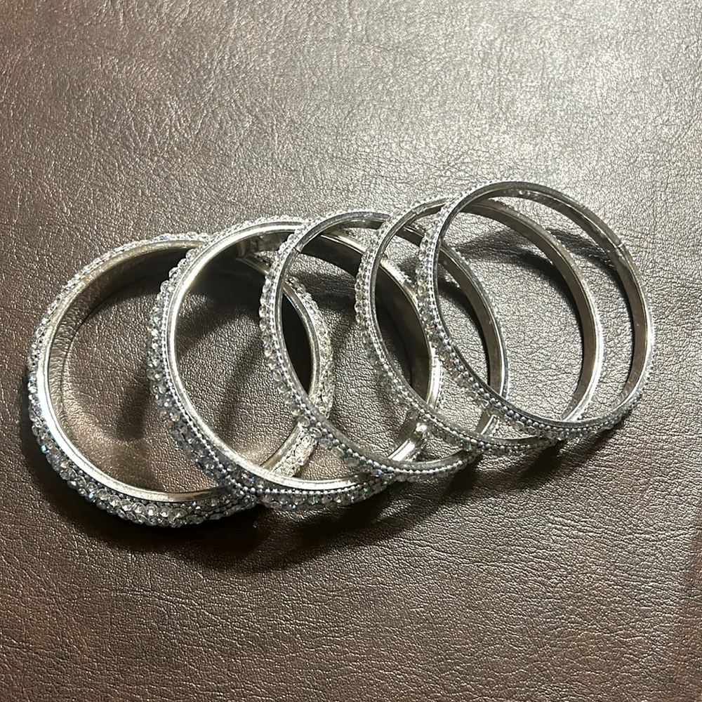 Costume bangle bracelets (5). Can be worn individually or together!